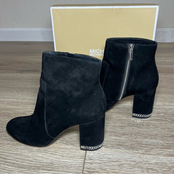 Michael Kors Sabrina Bootie Black Suede Women's Size 8M - Picture 2 of 10